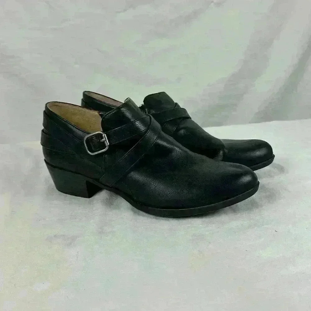 Womens Black Leather Bootie '7M Slip On Strap Silver Buckle 1" Heel Memory Foam